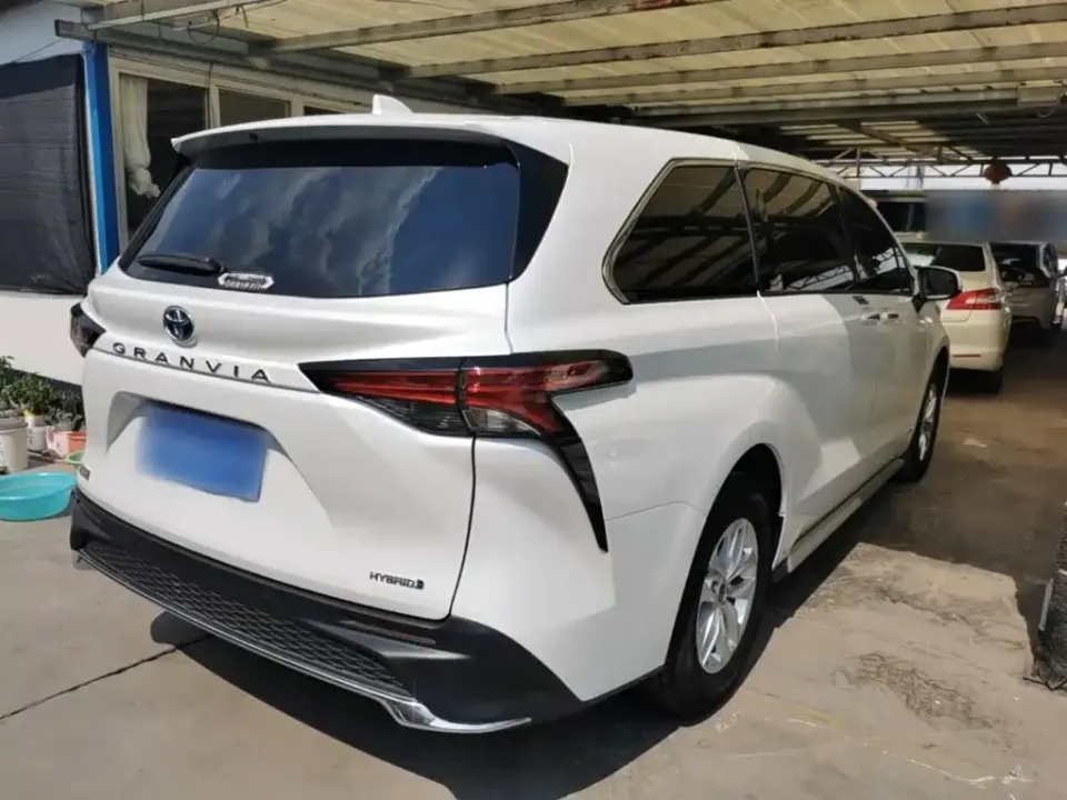 Toyota Granvia