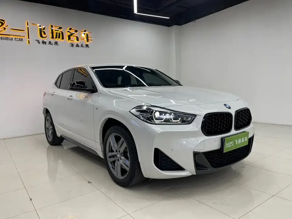 BMW X2