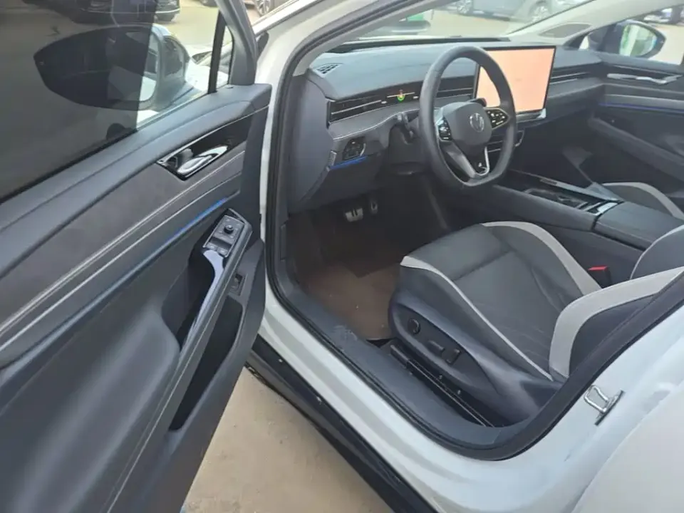 Volkswagen ID.7 VIZZION