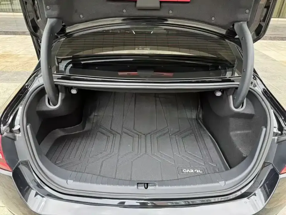 Hongqi Hongqi H5