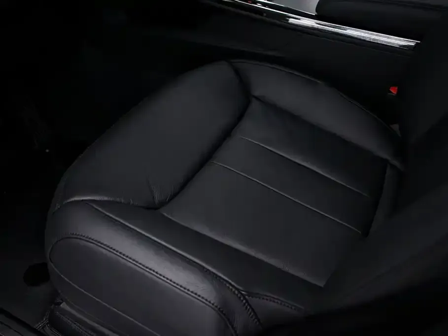 Land Rover Sport