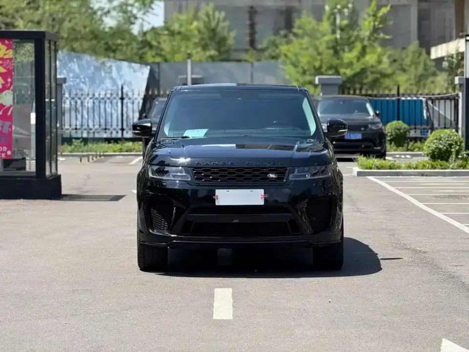 Land Rover Sport