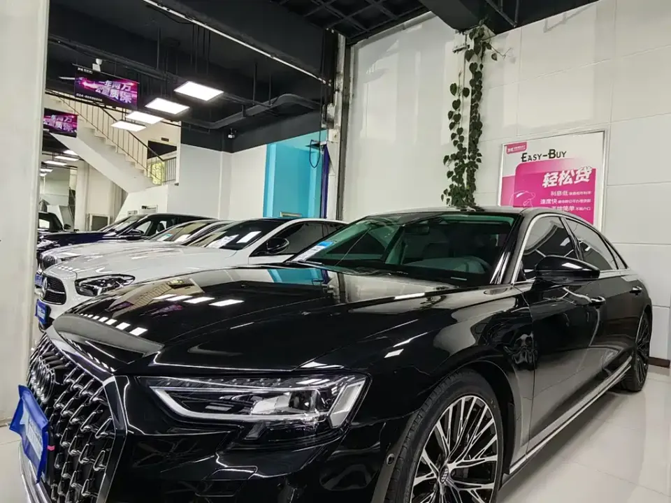 Audi A8