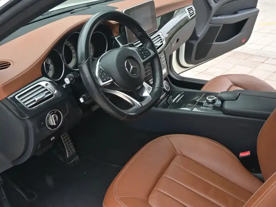 Mercedes-Benz CLS