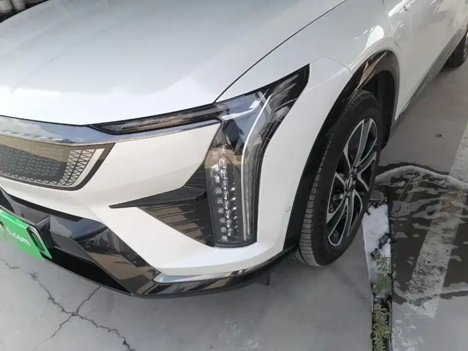 Cadillac IQ