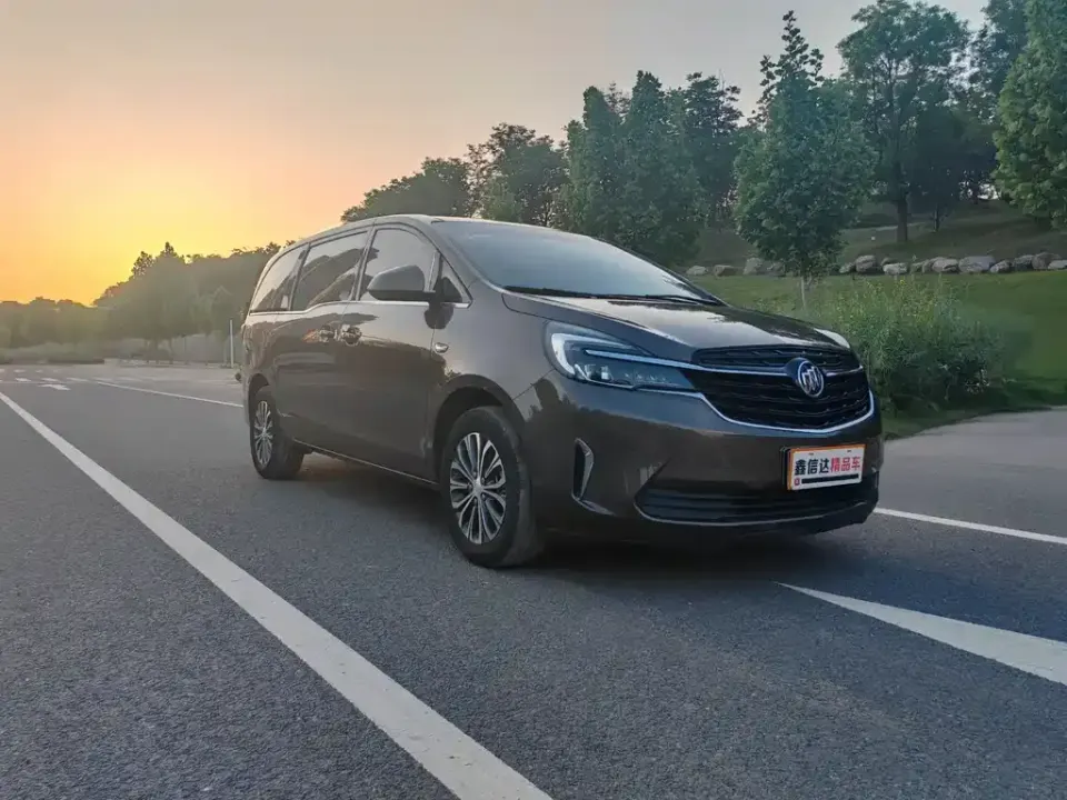 Buick GL8