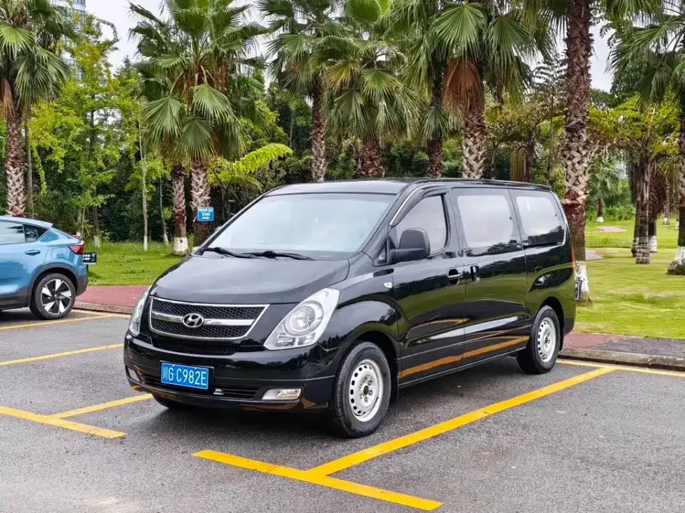 Hyundai H-1
