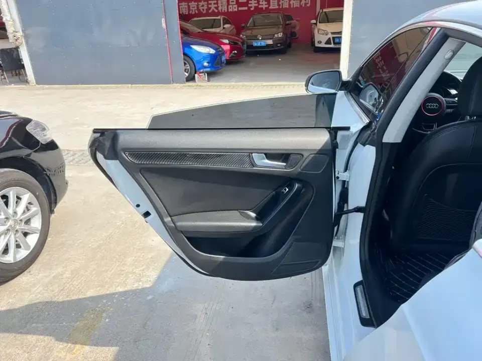 Audi A5 (Import)
