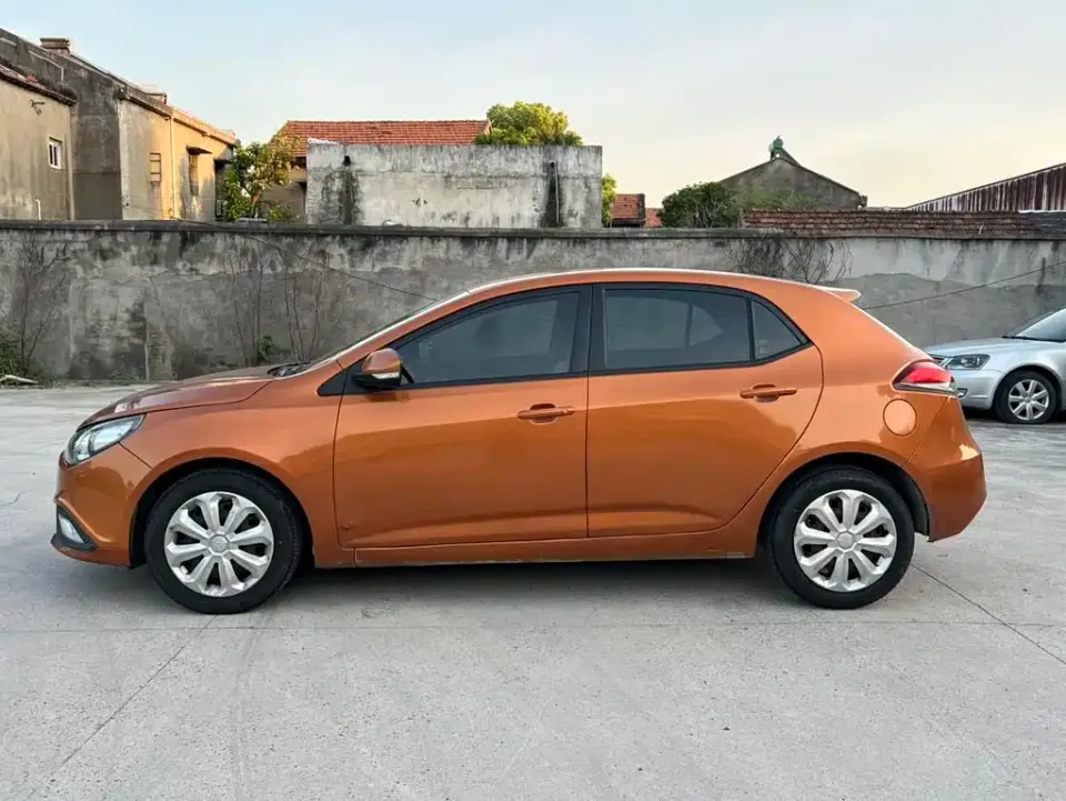 MG MG5