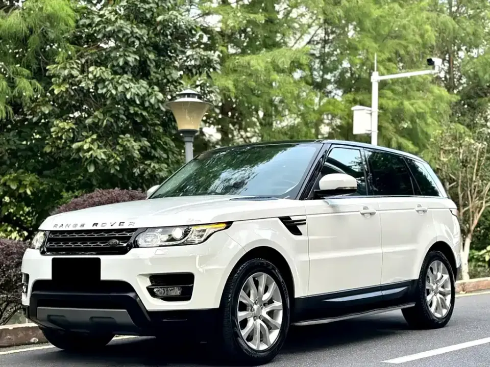 Land Rover Sport