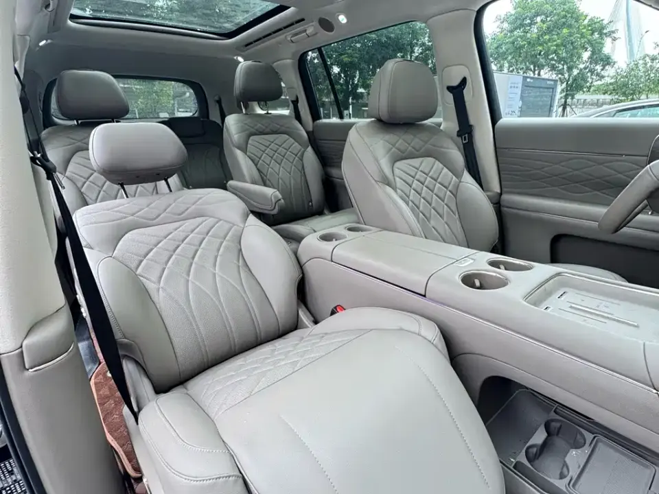 IM Motors IM LS9
