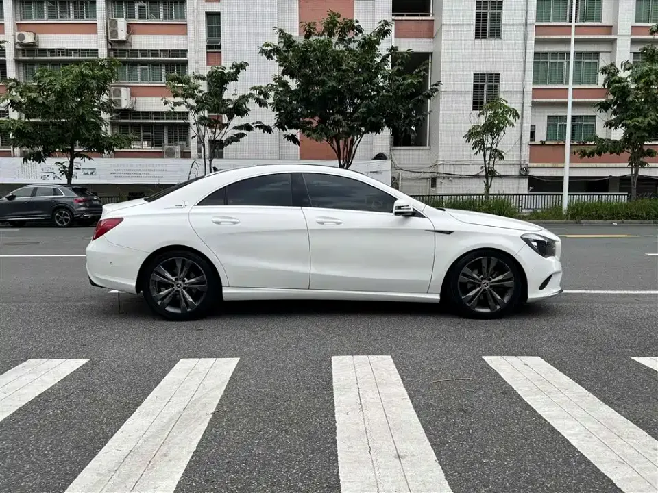 Mercedes-Benz CLA (Import)
