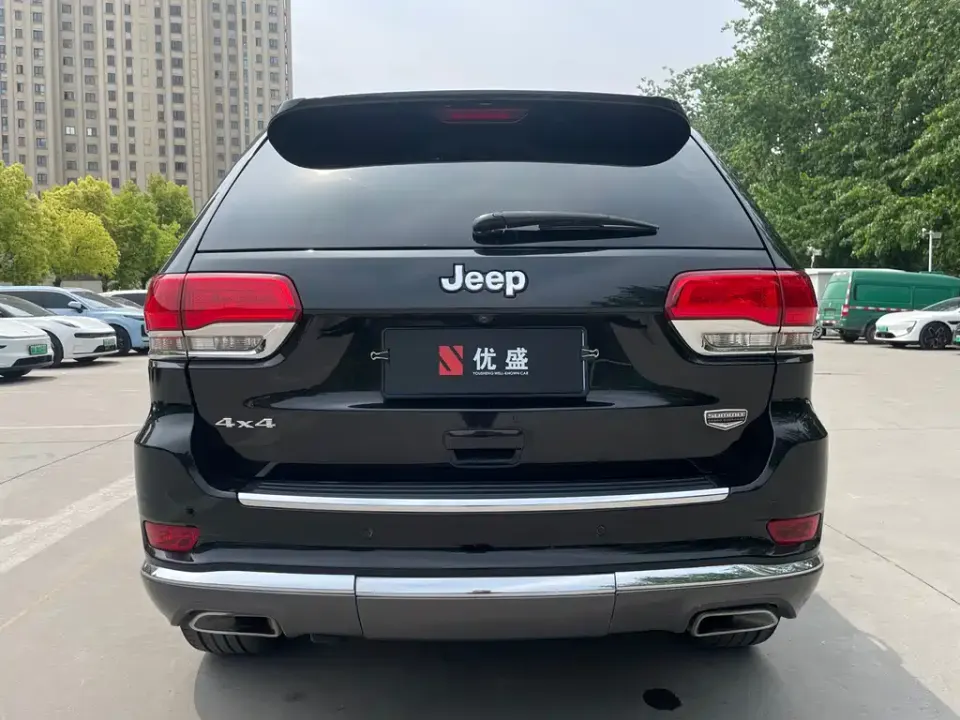 Jeep Grand Cherokee (Import)