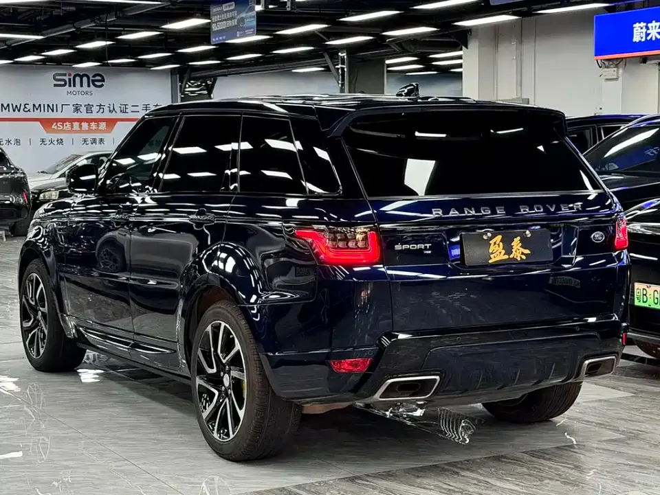 Land Rover Sport