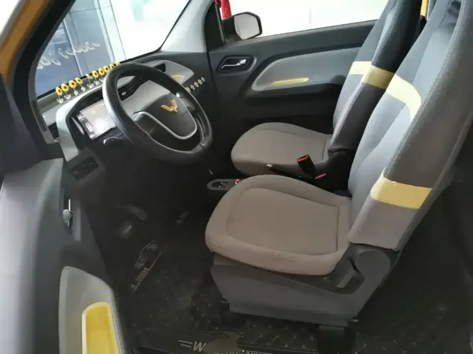 Wuling MINIEV