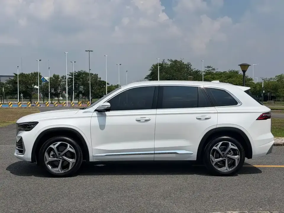 Geely Xingyue L