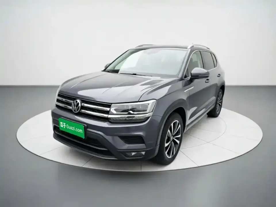 Volkswagen Tharu