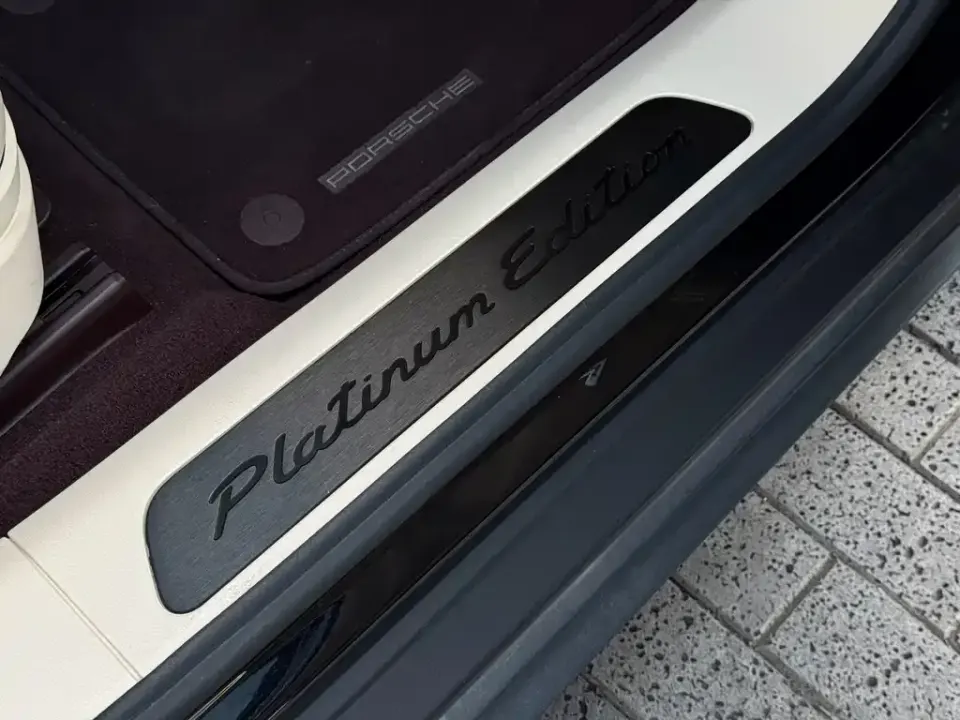 Porsche Panamera Hybrid