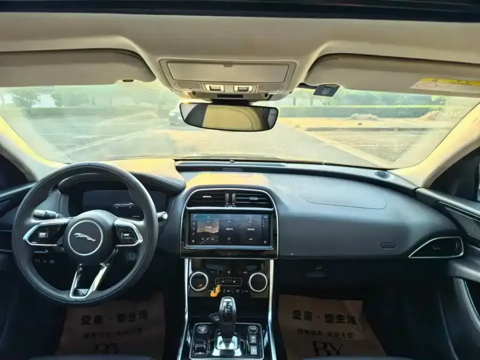 Jaguar XEL