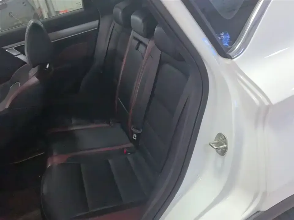 Geely Binyue