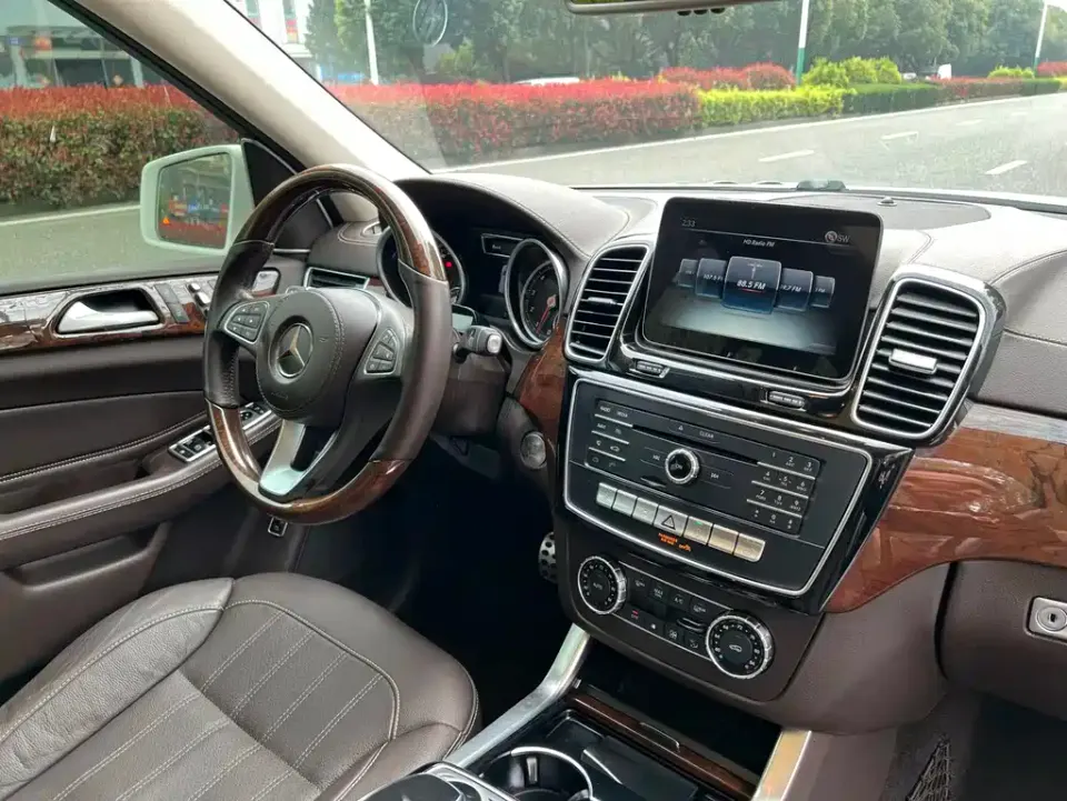 Mercedes-Benz GLS