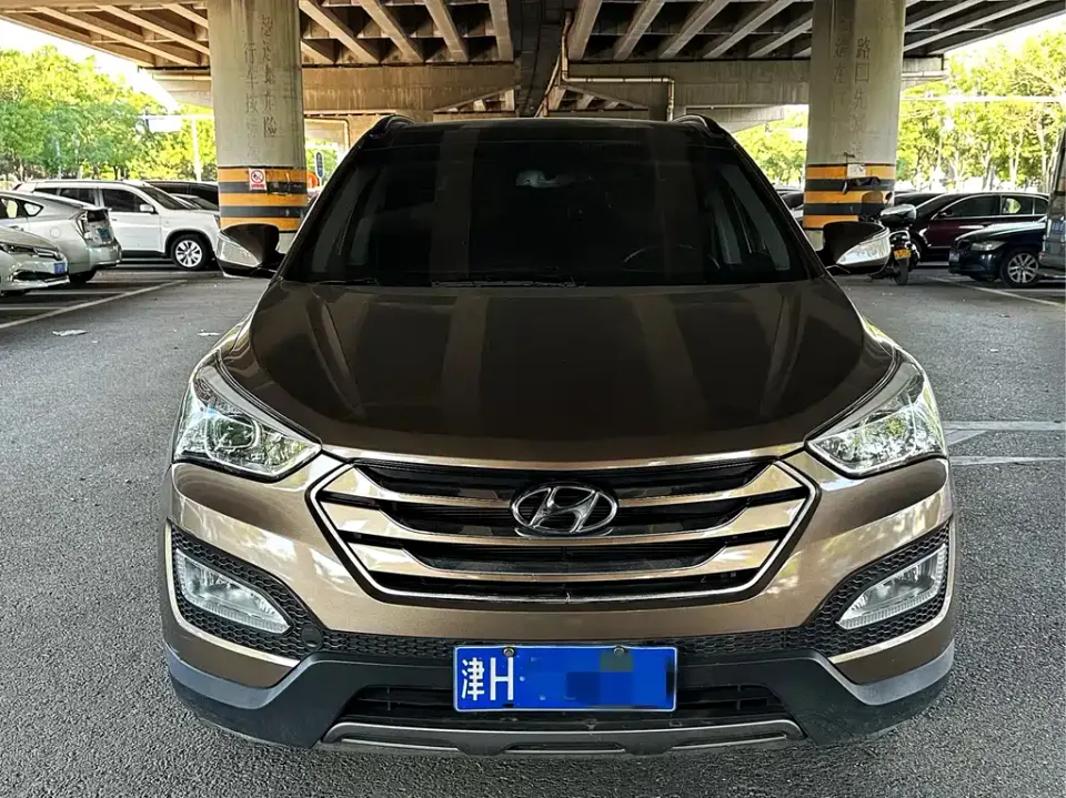 Hyundai Santa Fe (Import)