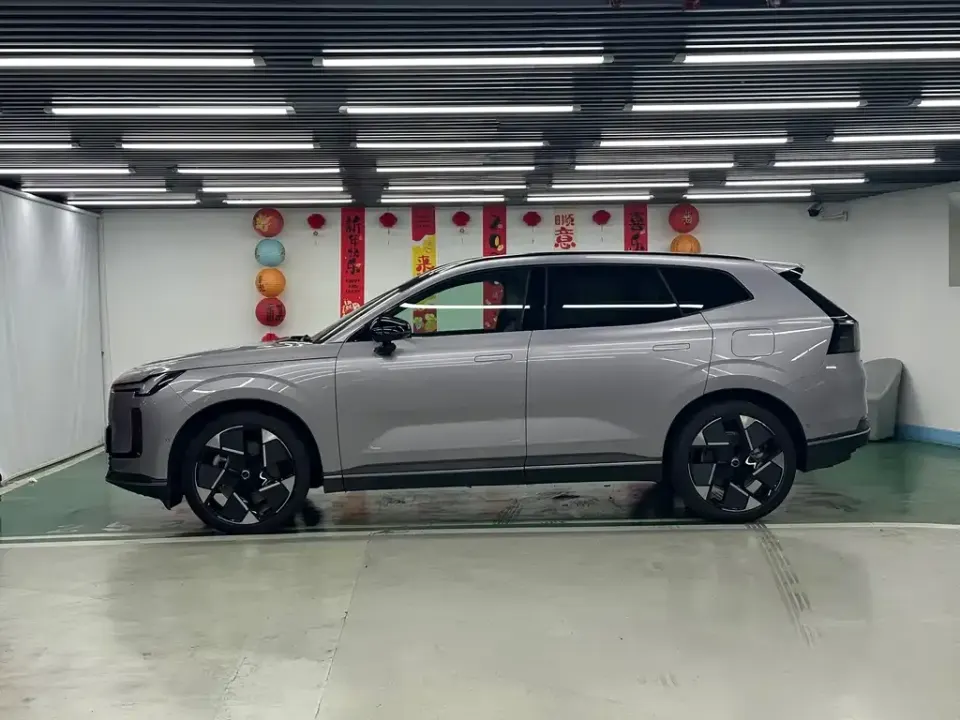 Volvo XC70 PHEV
