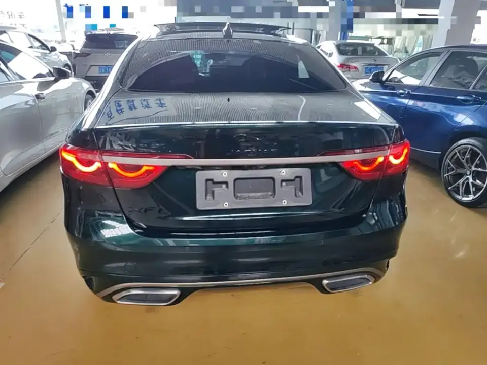Jaguar XFL