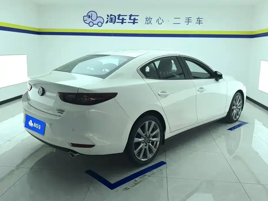 Mazda 3 Axela