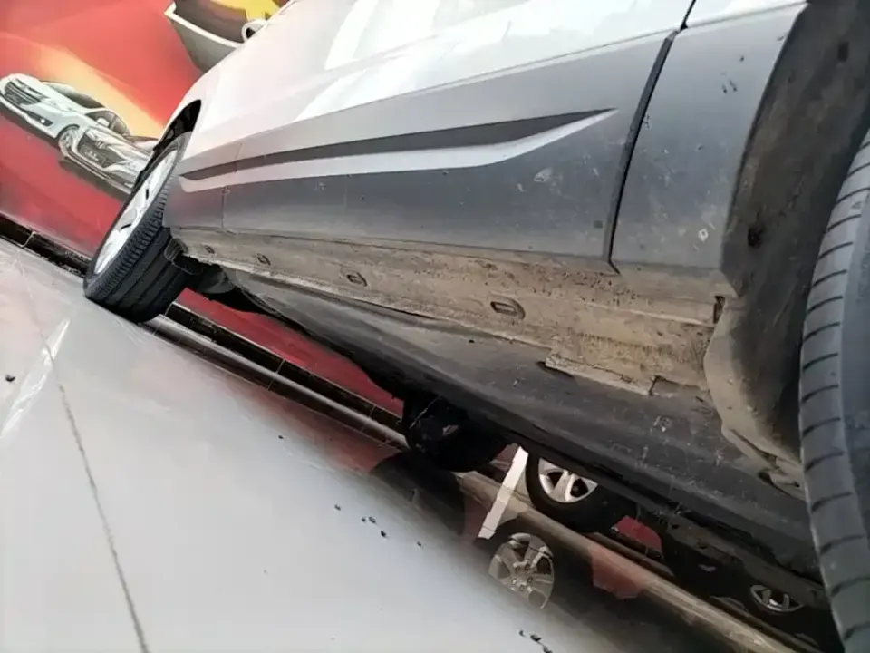 Jetta VS5