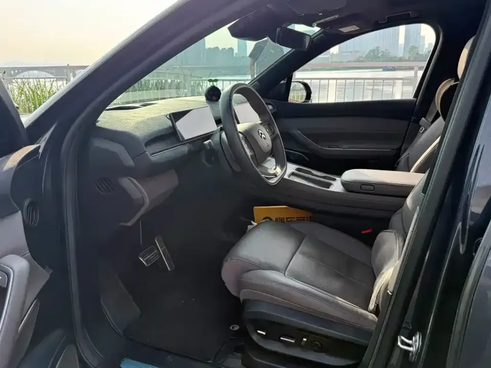 Nio ES7