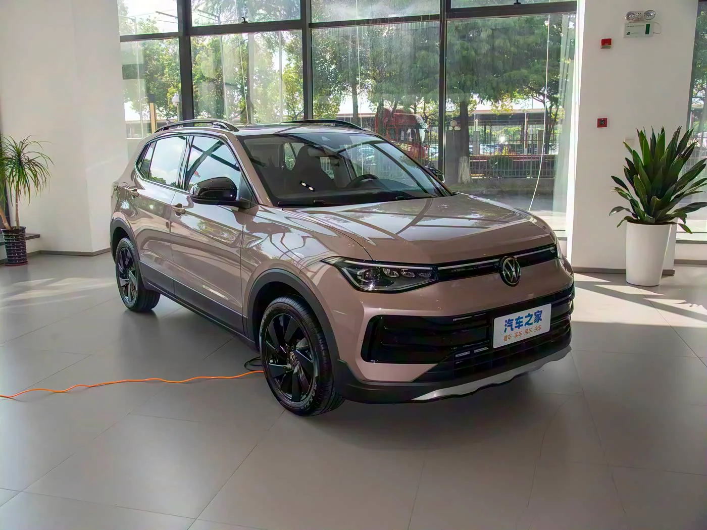 Volkswagen Tharu