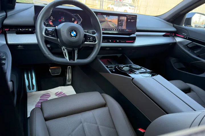 BMW 520i