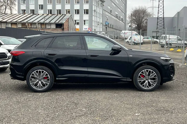 Audi Q5L 40 TFSI