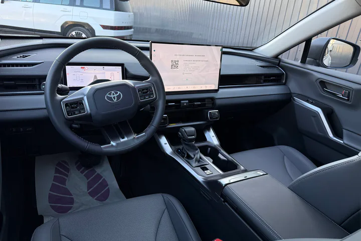 Toyota RAV-4