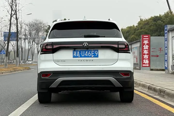 Volkswagen TACQUA